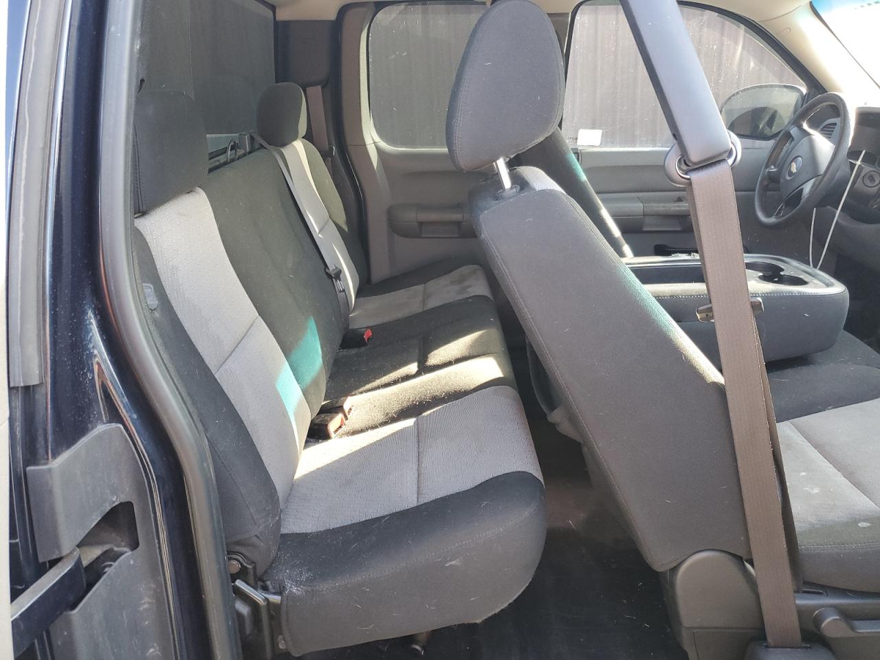 2008 Chevrolet Silverado - Image 10