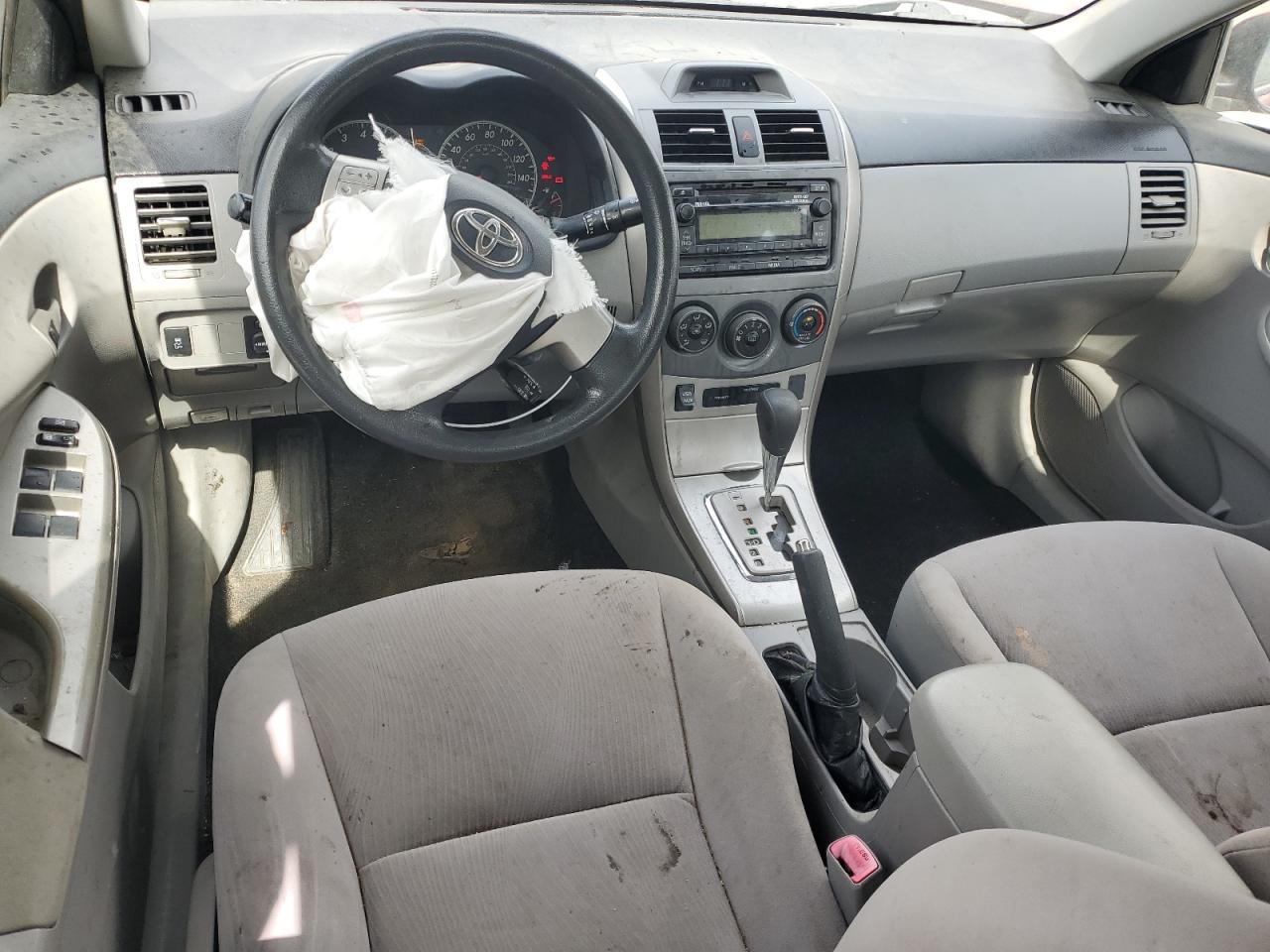 2012 Toyota Camry - Image 8