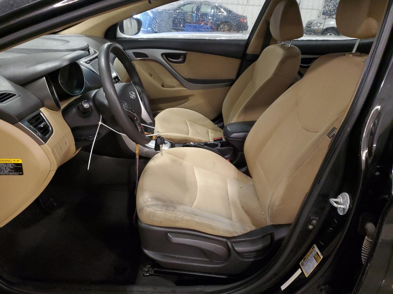 2011 Hyundai Elantra - Image 7