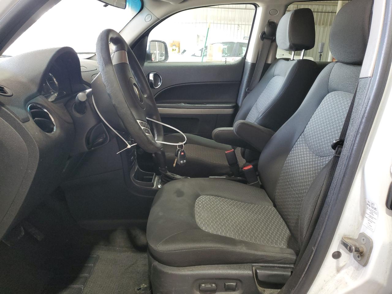 2011 Chevrolet HHR - Image 7