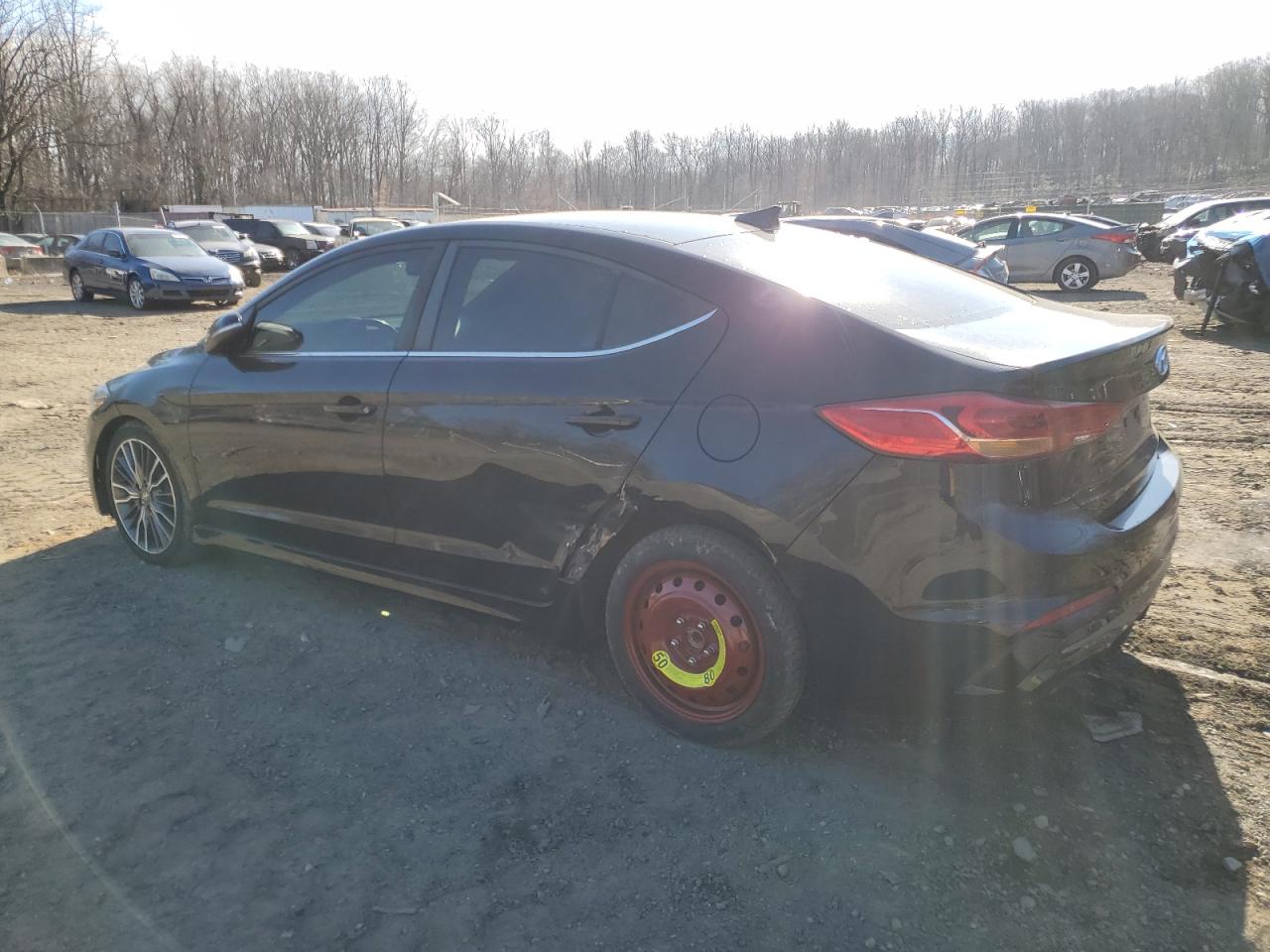 2018 Hyundai Elantra - Image 2