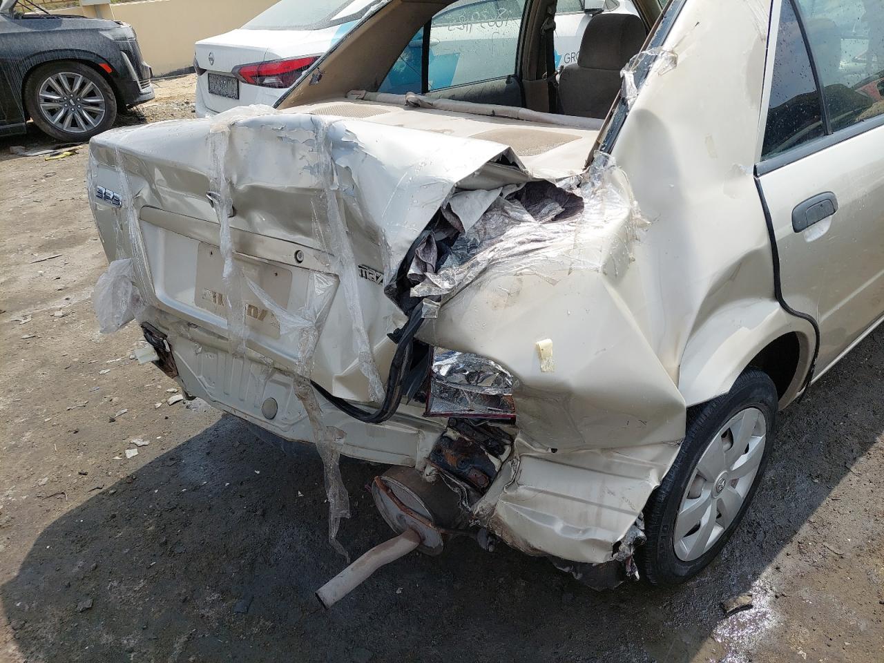JM7BJ12M820204226 - 2002 Mazda 323 - #48639125