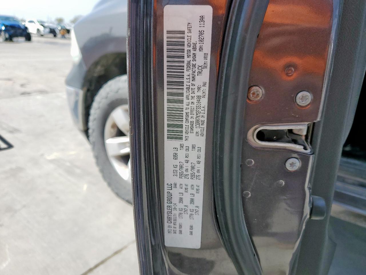 2015 RAM 1500 - Image 12
