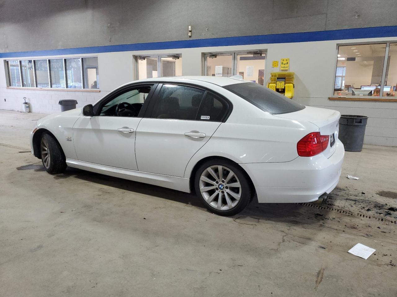 2011 BMW 3er - Image 2