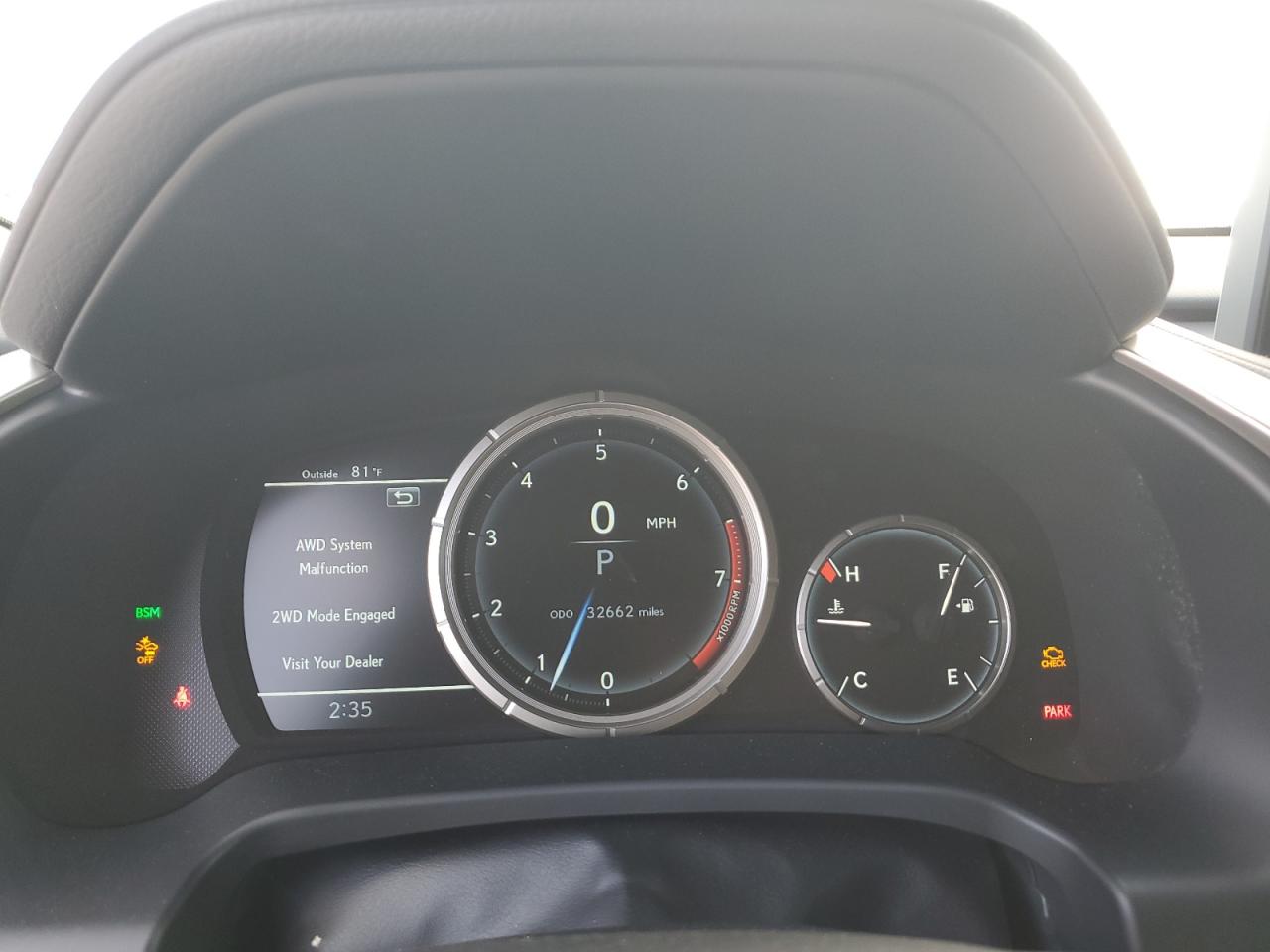 2022 Lexus RX - Image 9