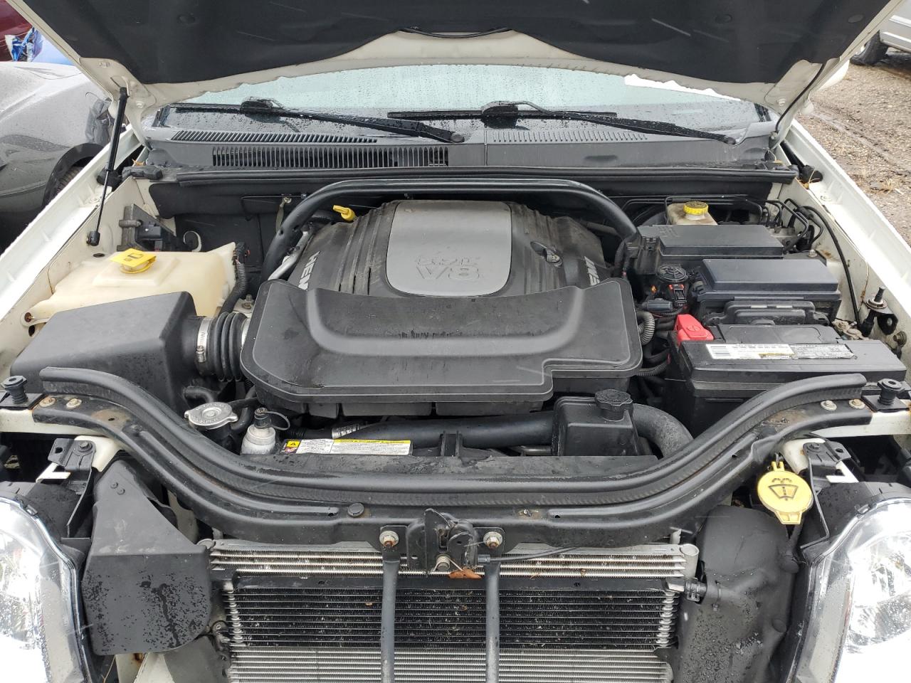 2009 Jeep Grand Cherokee - Image 12
