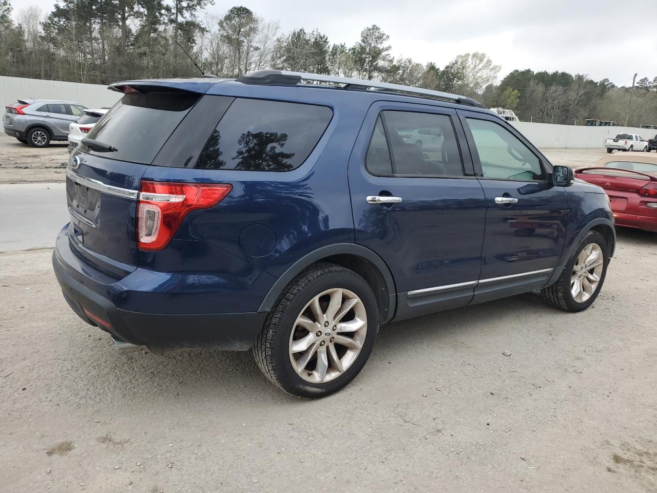 2012 Ford Explorer - Image 3