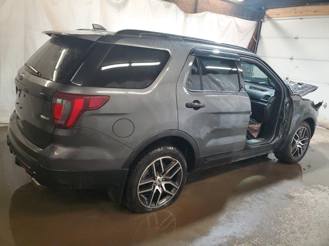 1FM5K8GT6HGB43015 FORD EXPLORER 2017