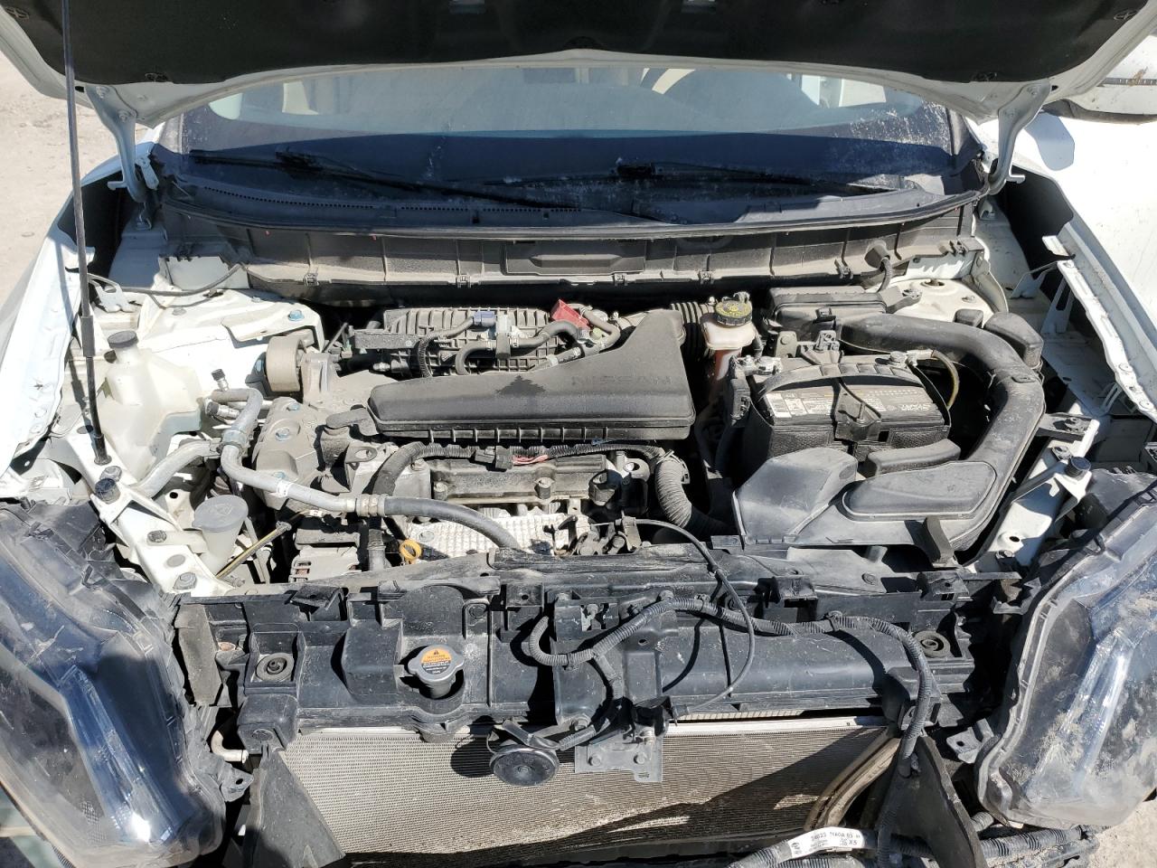 KNMAT2MT1GP722090 NISSAN ROGUE 2016