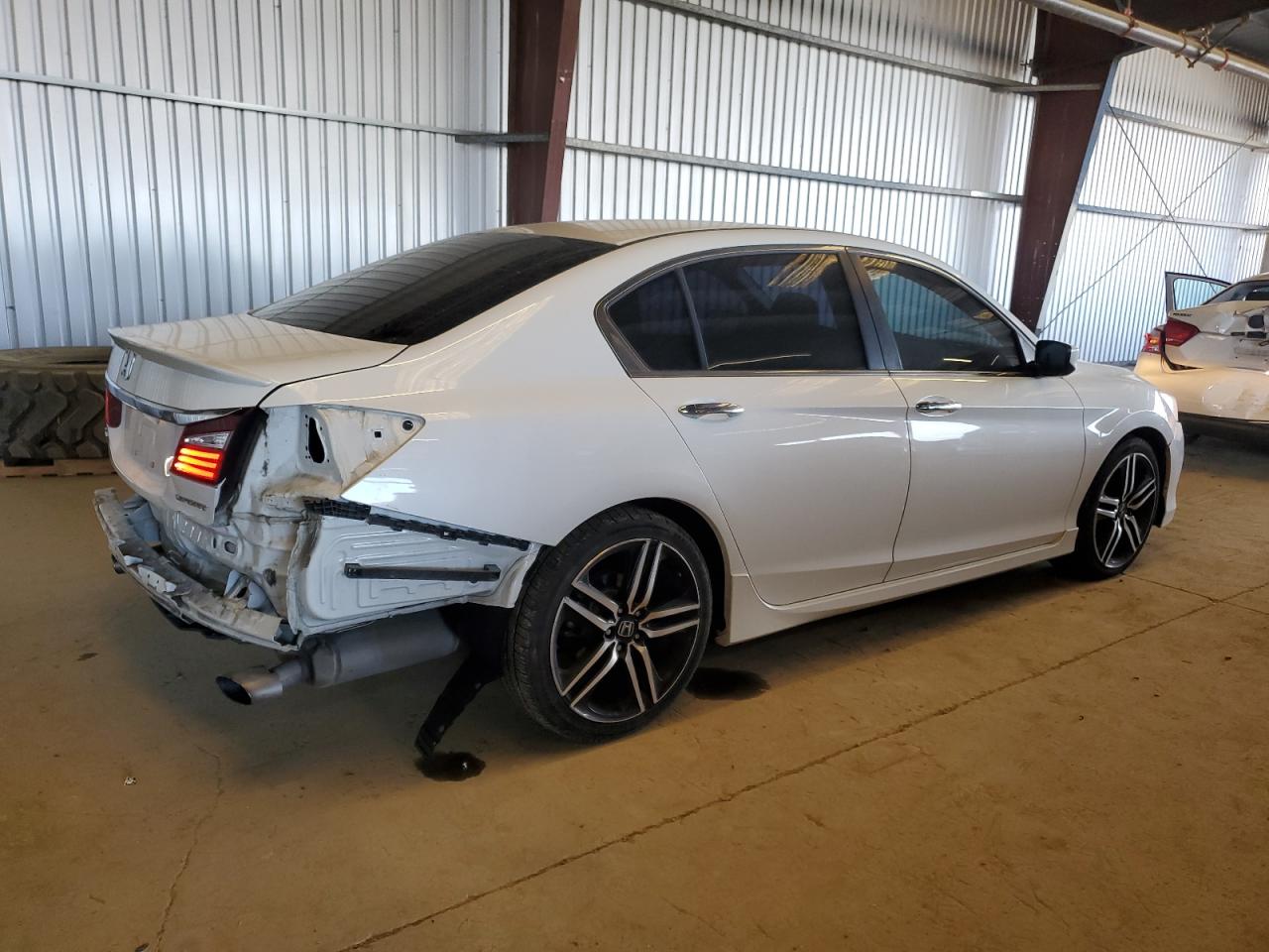 1HGCR2F54GA213380 HONDA ACCORD 2016