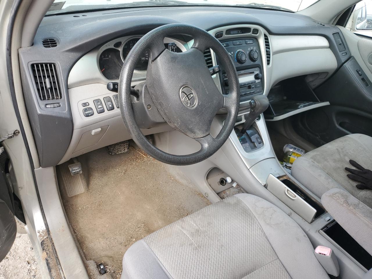 2004 Toyota Highlander - Image 8