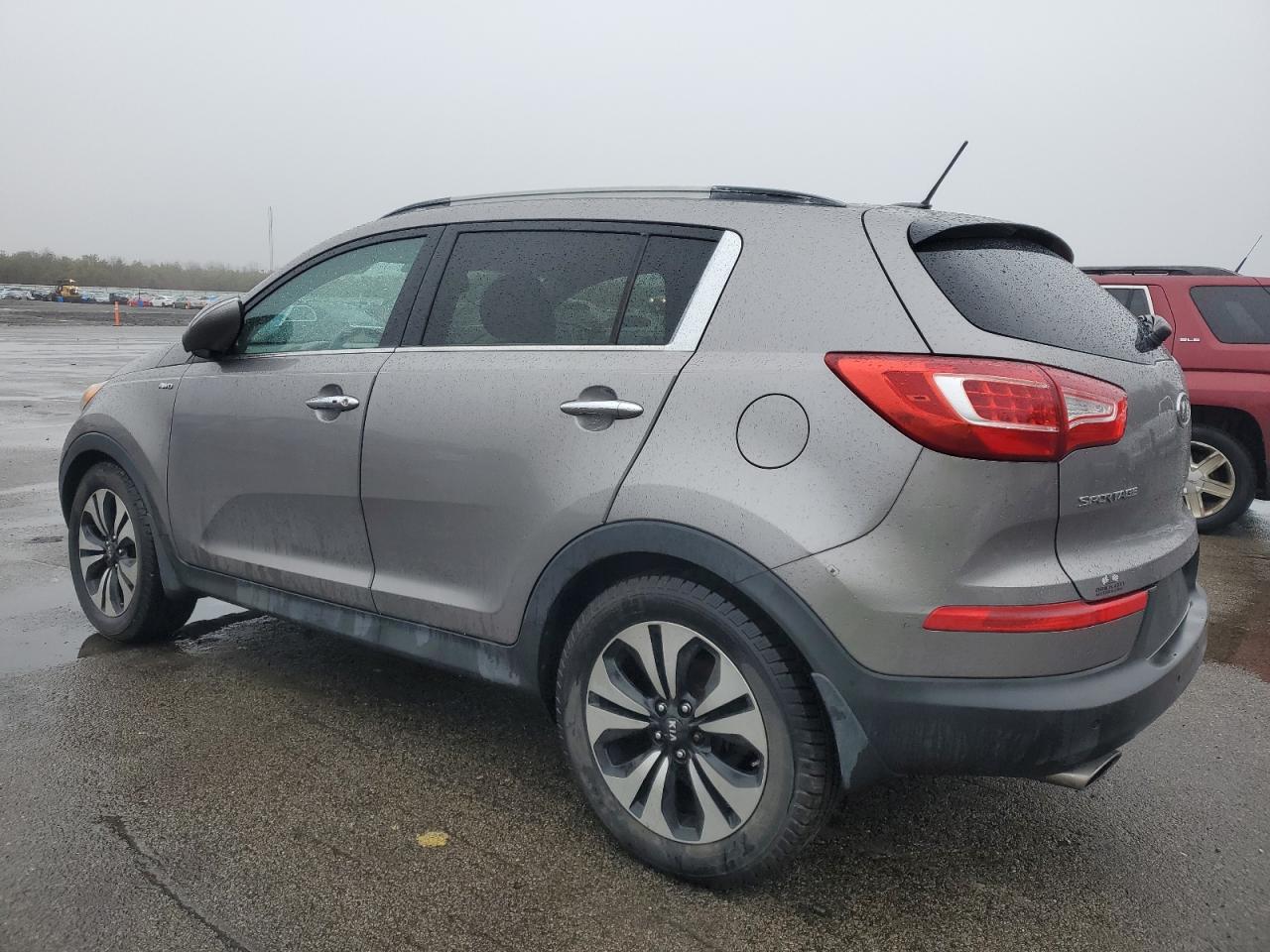 2011 Kia Sportage - Image 2