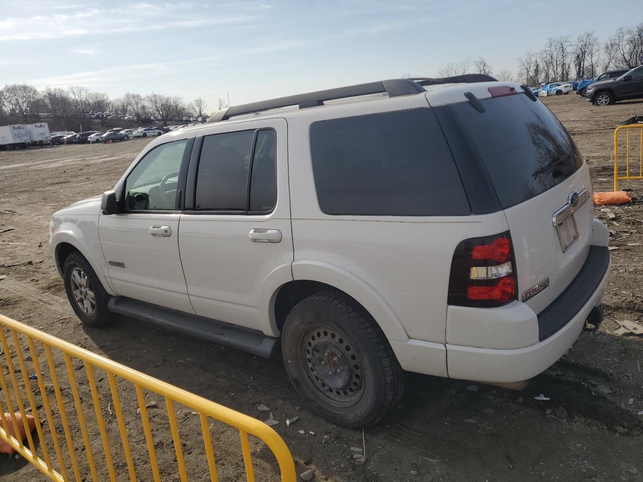 2008 Ford Explorer - Image 2
