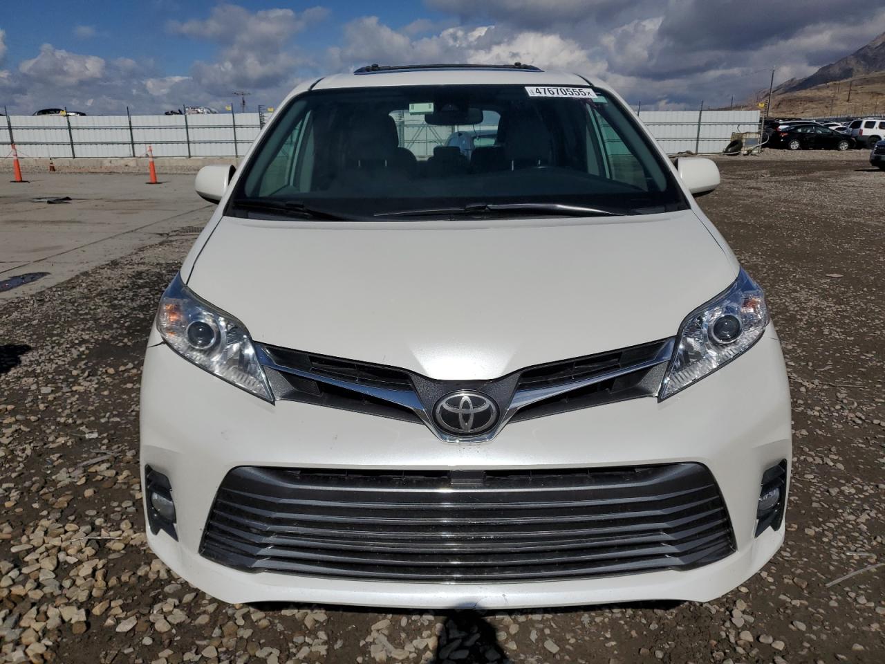 5TDYZ3DC5KS976483 TOYOTA All Models 2019