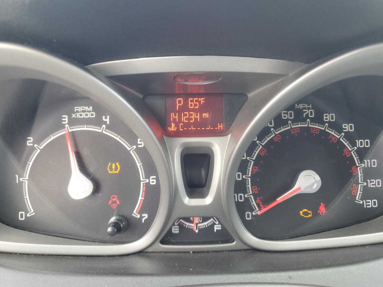 2013 Ford Fiesta Se VIN: 0LDL0T46545565 Lot: 50397385