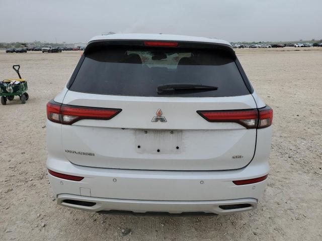  MITSUBISHI OUTLANDER 2022 Biały