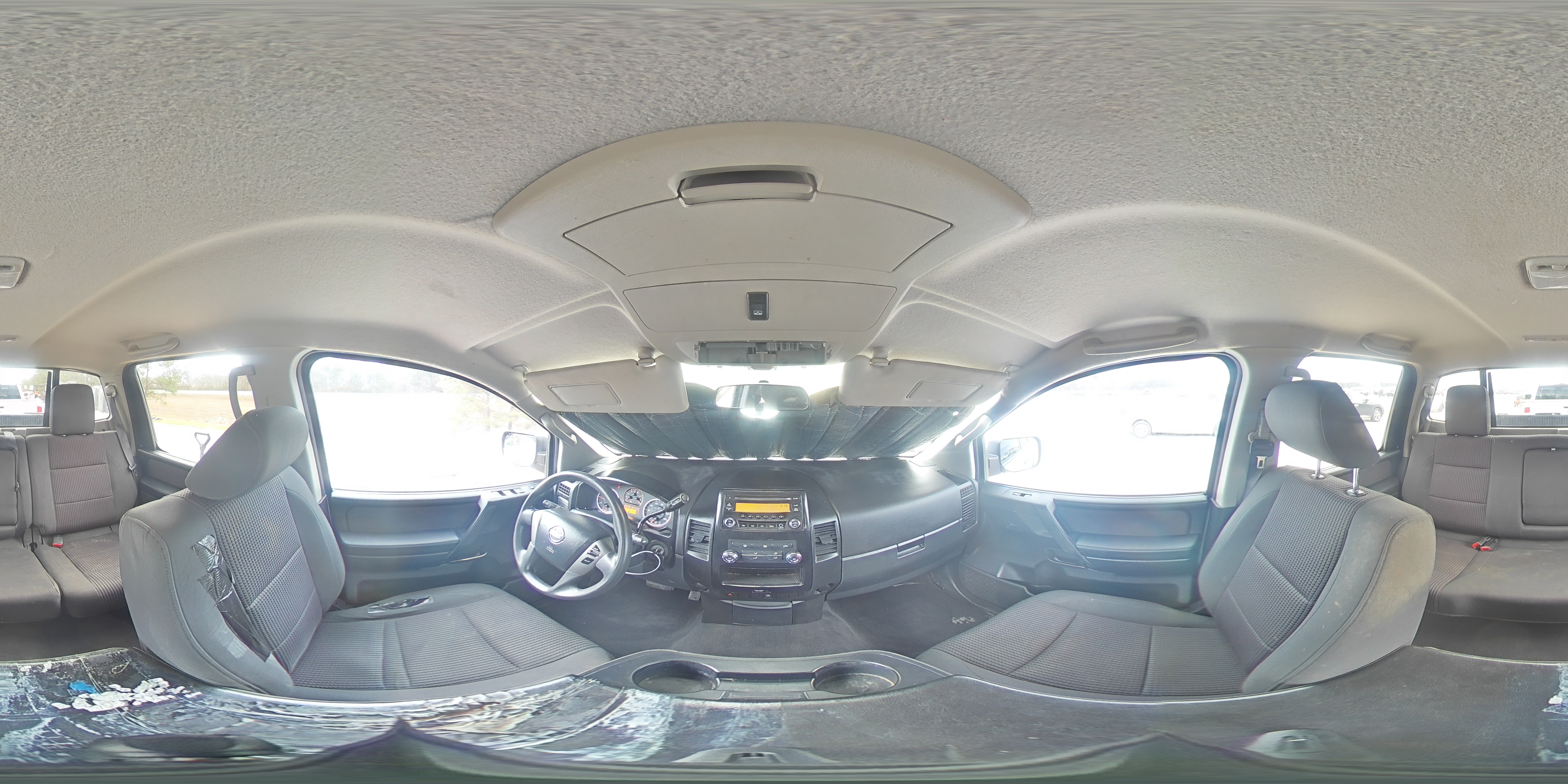 2013 Nissan Titan - Image 14