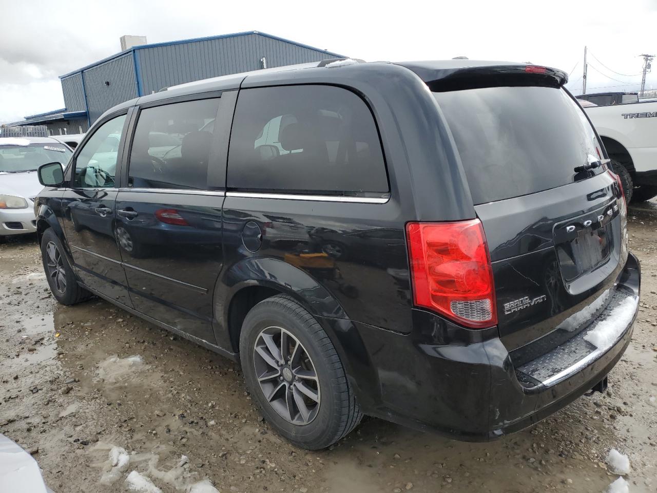 2017 Dodge Caravan - Image 2