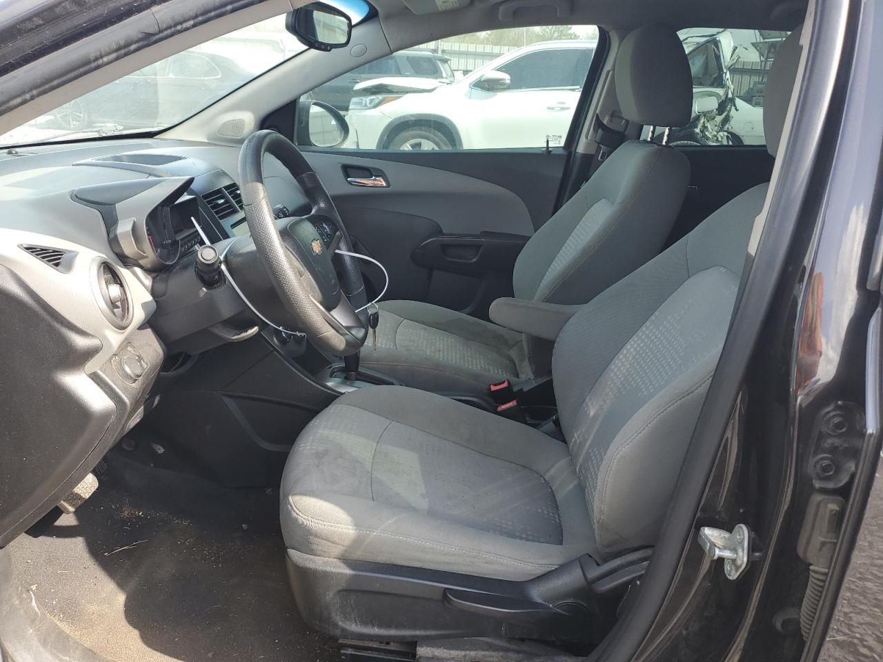 2014 Chevrolet Sonic - Image 7