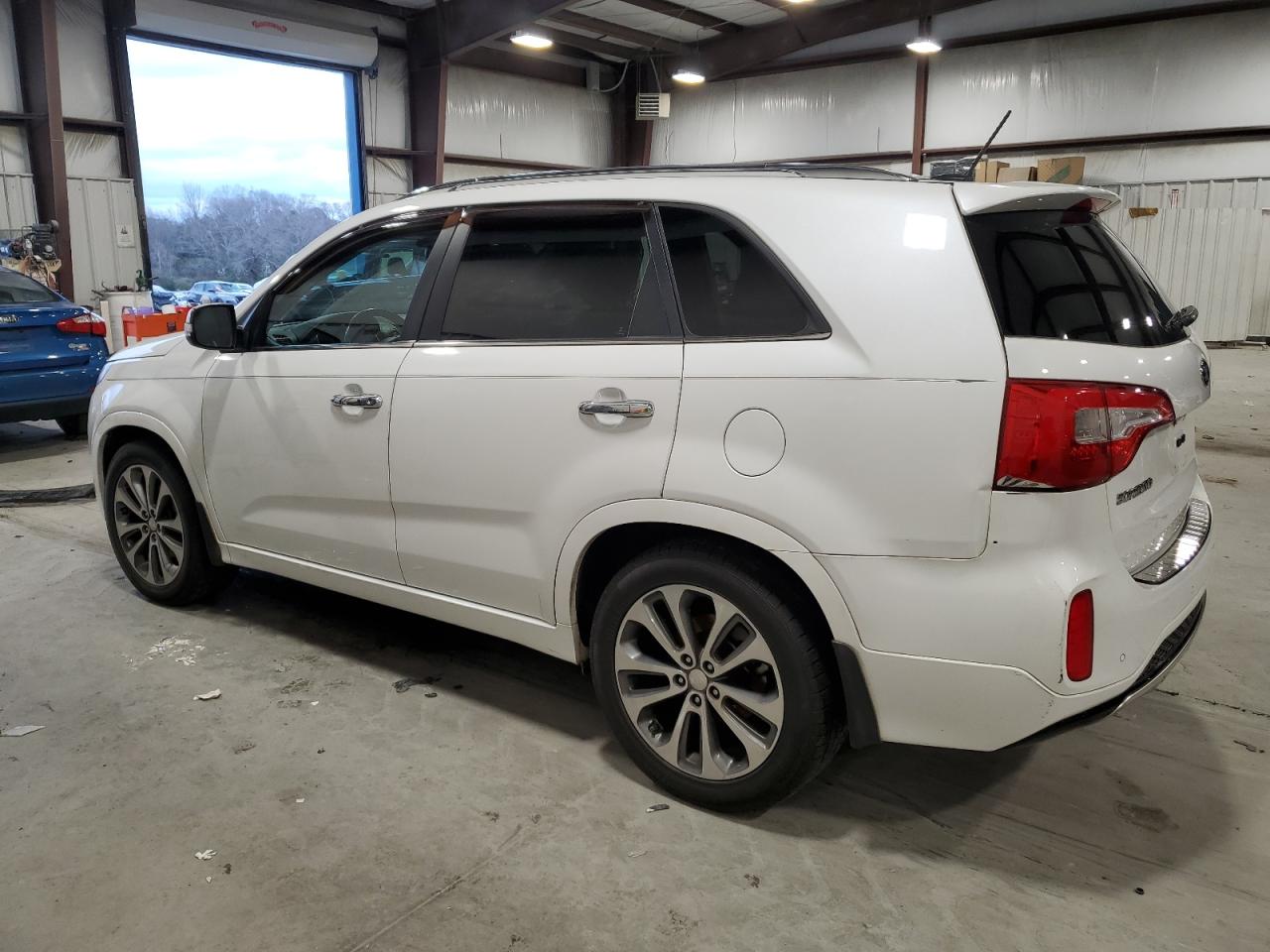 2015 Kia Sorento - Image 2