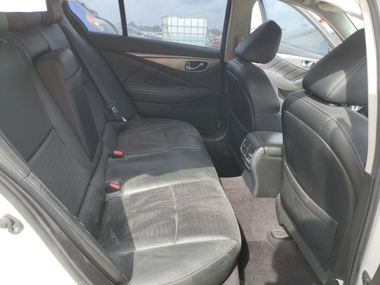 2018 Infiniti Q50 - Image 10