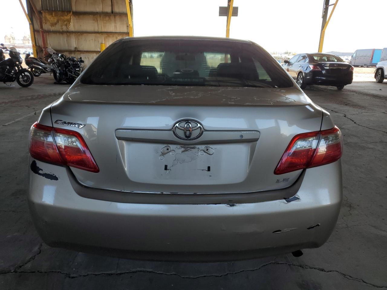 2008 Toyota Camry - Image 6