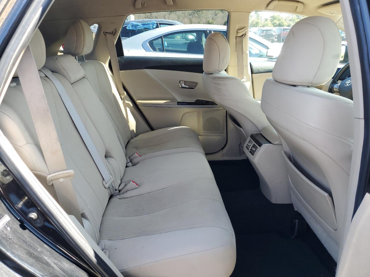 2009 Toyota Venza - Image 11