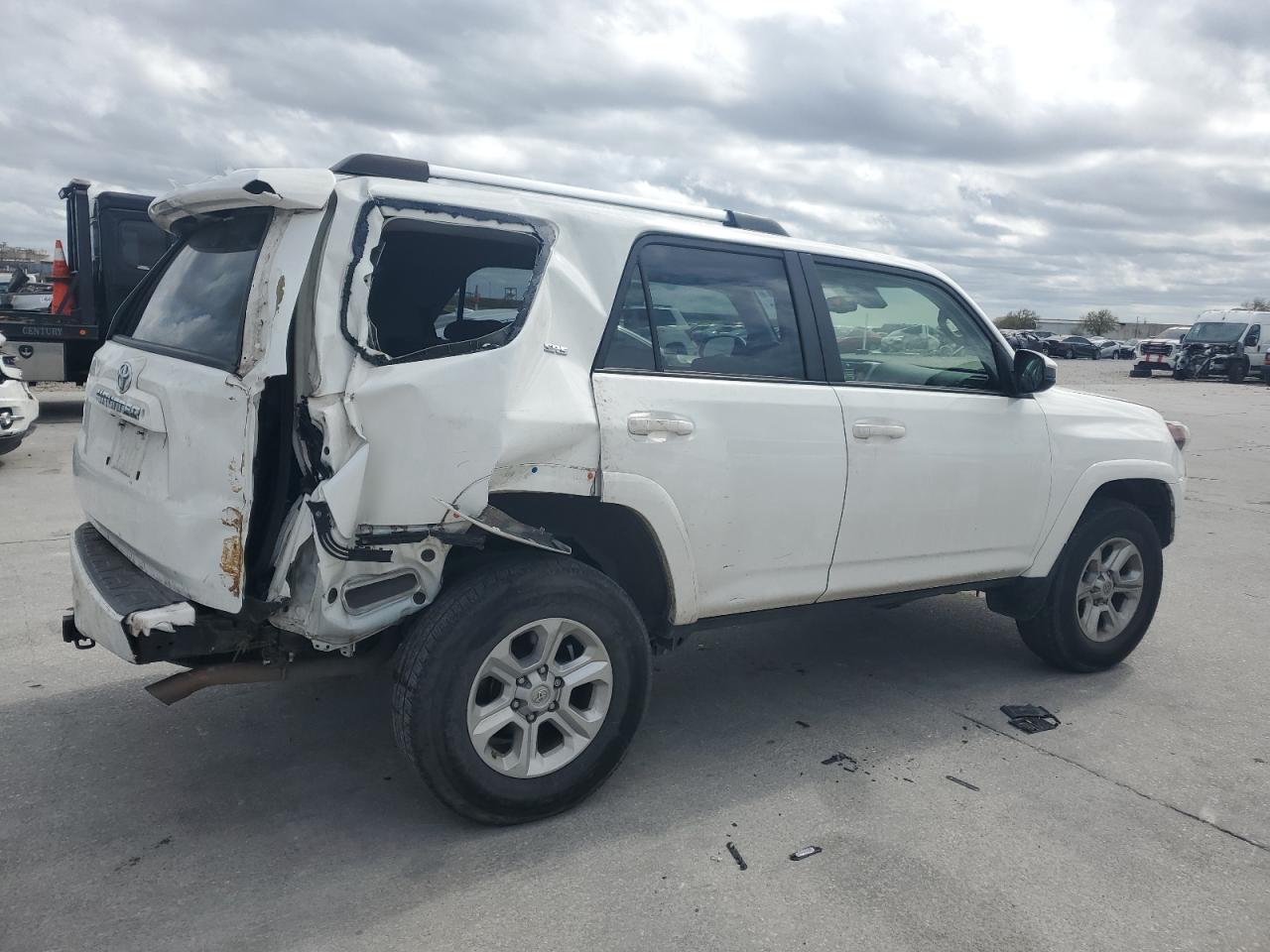 2021 Toyota 4Runner - Image 3