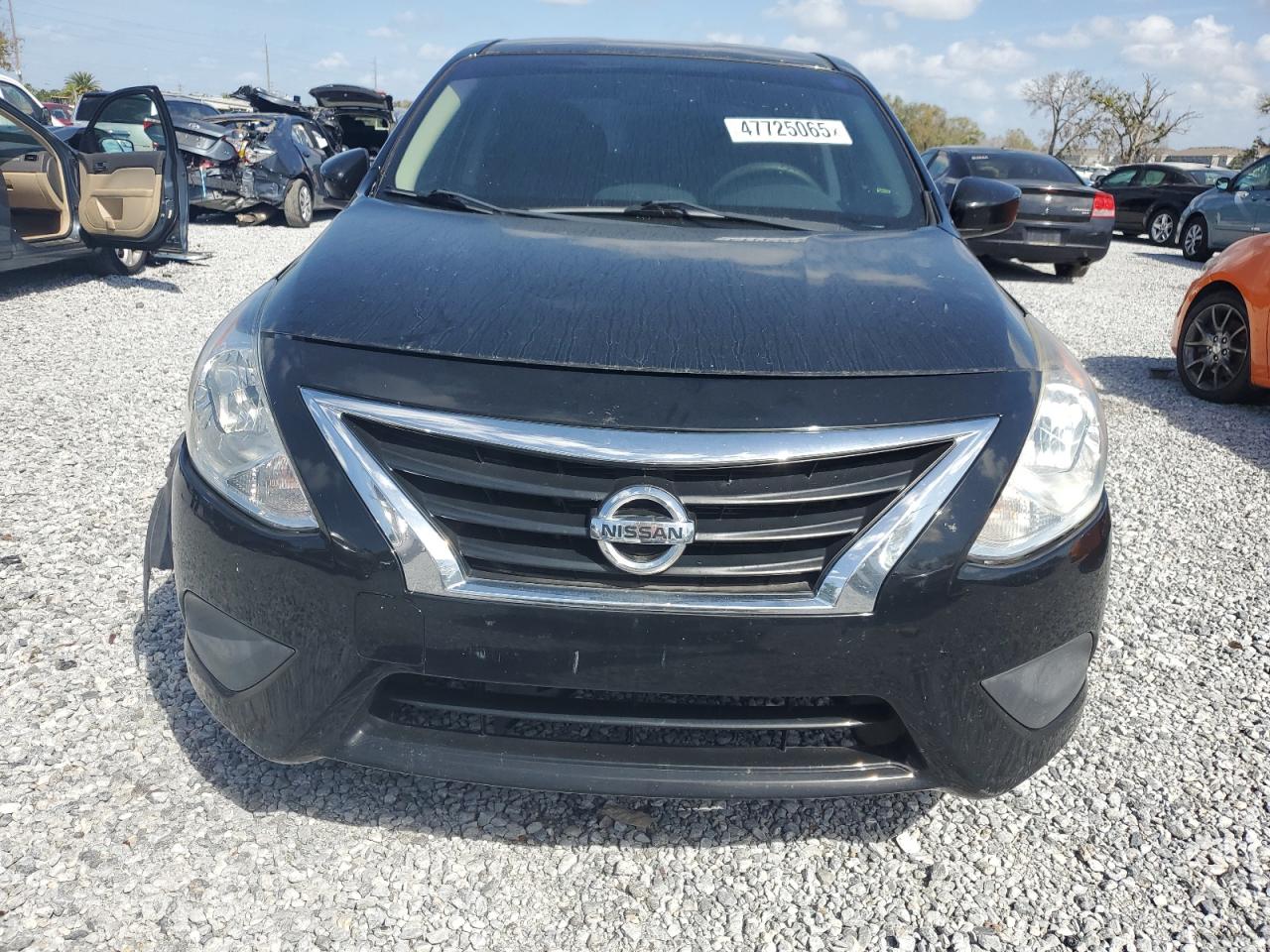 2015 Nissan Versa - Image 5