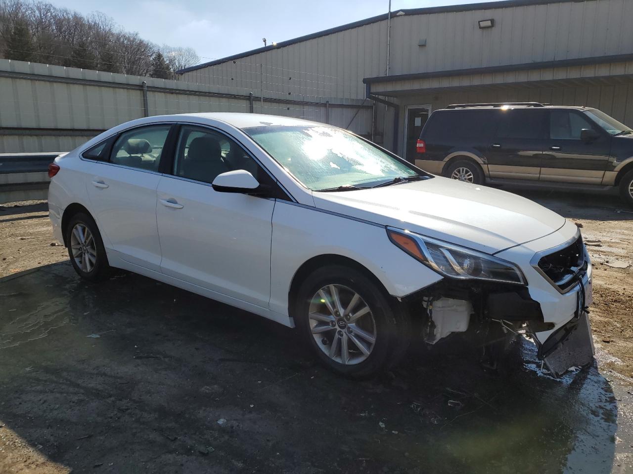 2016 Hyundai Sonata - Image 4