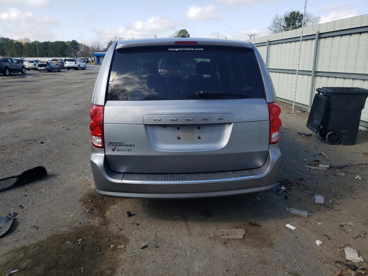 2019 Dodge Caravan - Image 6