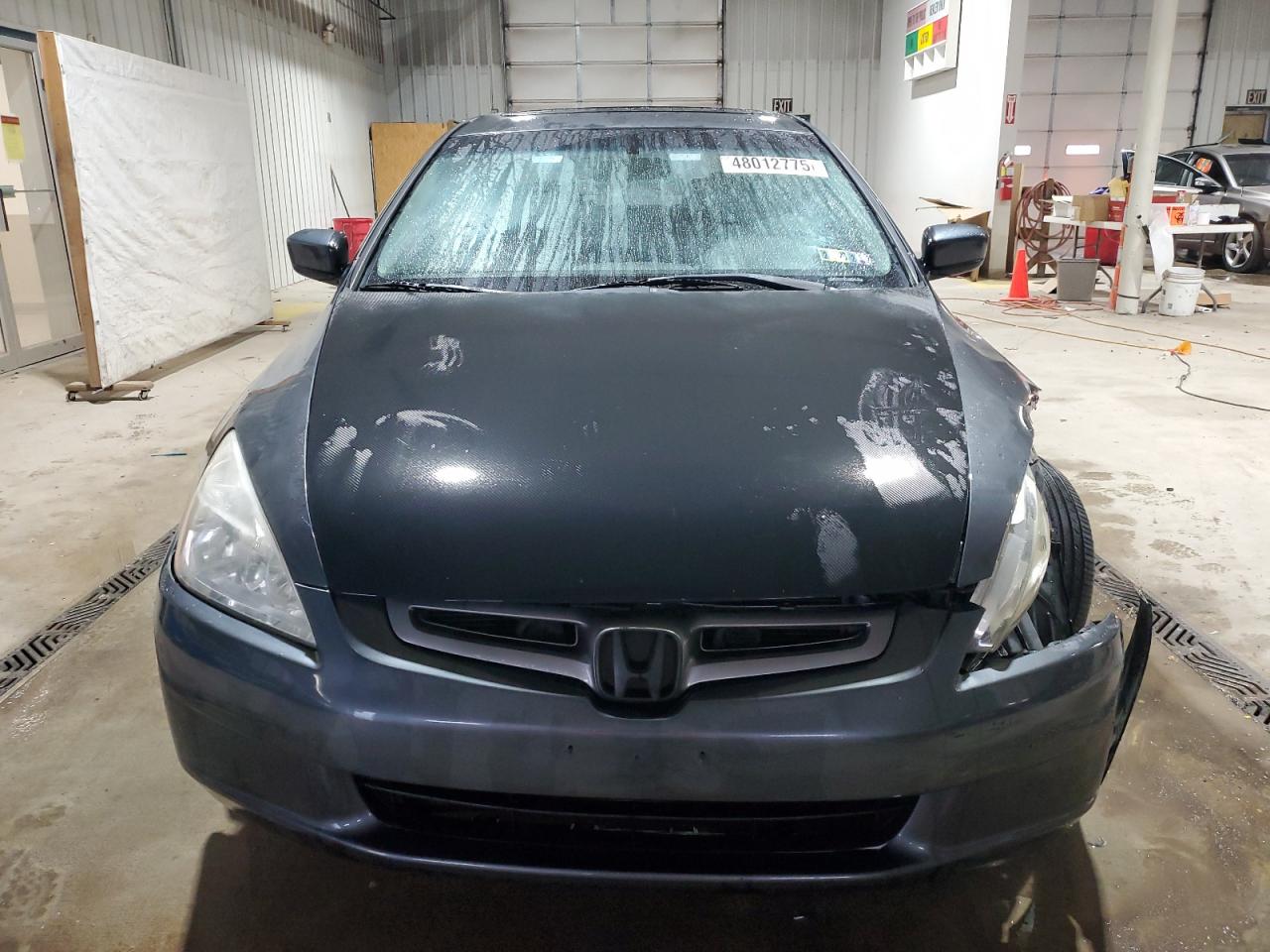 2004 Honda Accord - Image 5