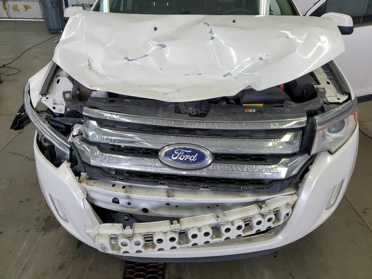 2014 Ford Edge - Image 13