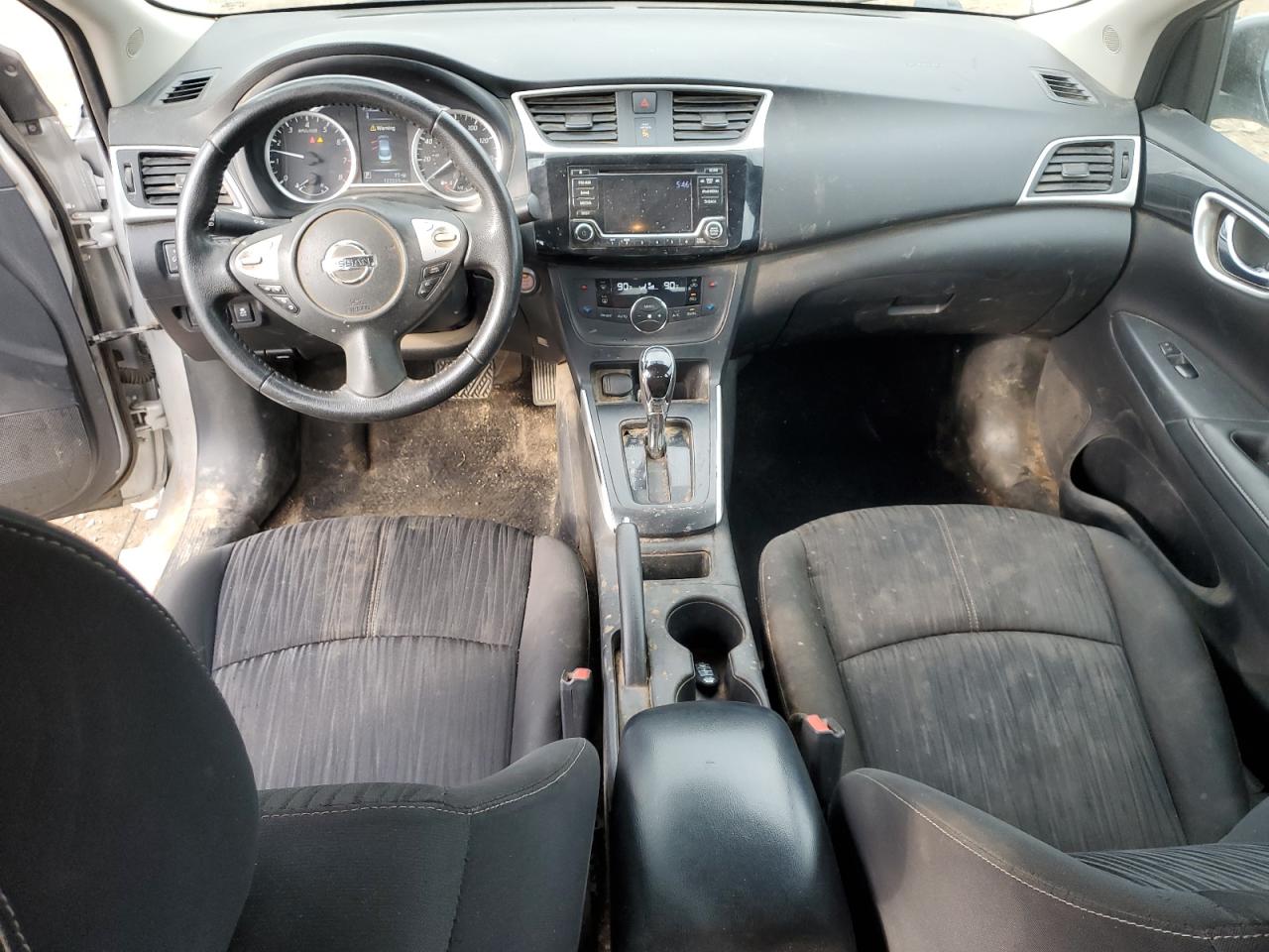 3N1AB7AP9JL640394 NISSAN SENTRA 2018
