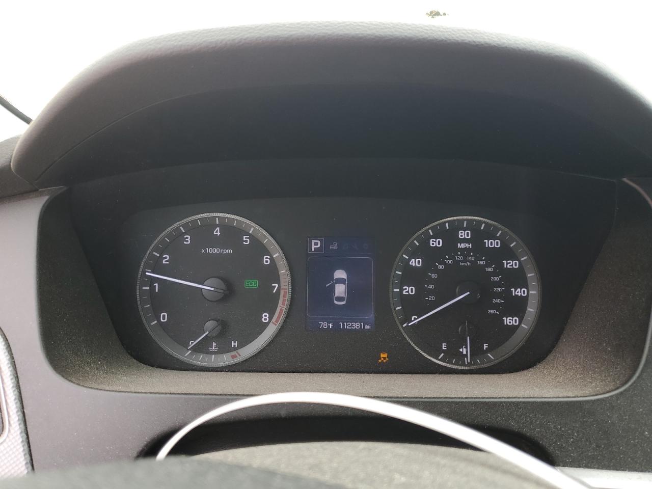 2016 Hyundai Sonata - Image 9