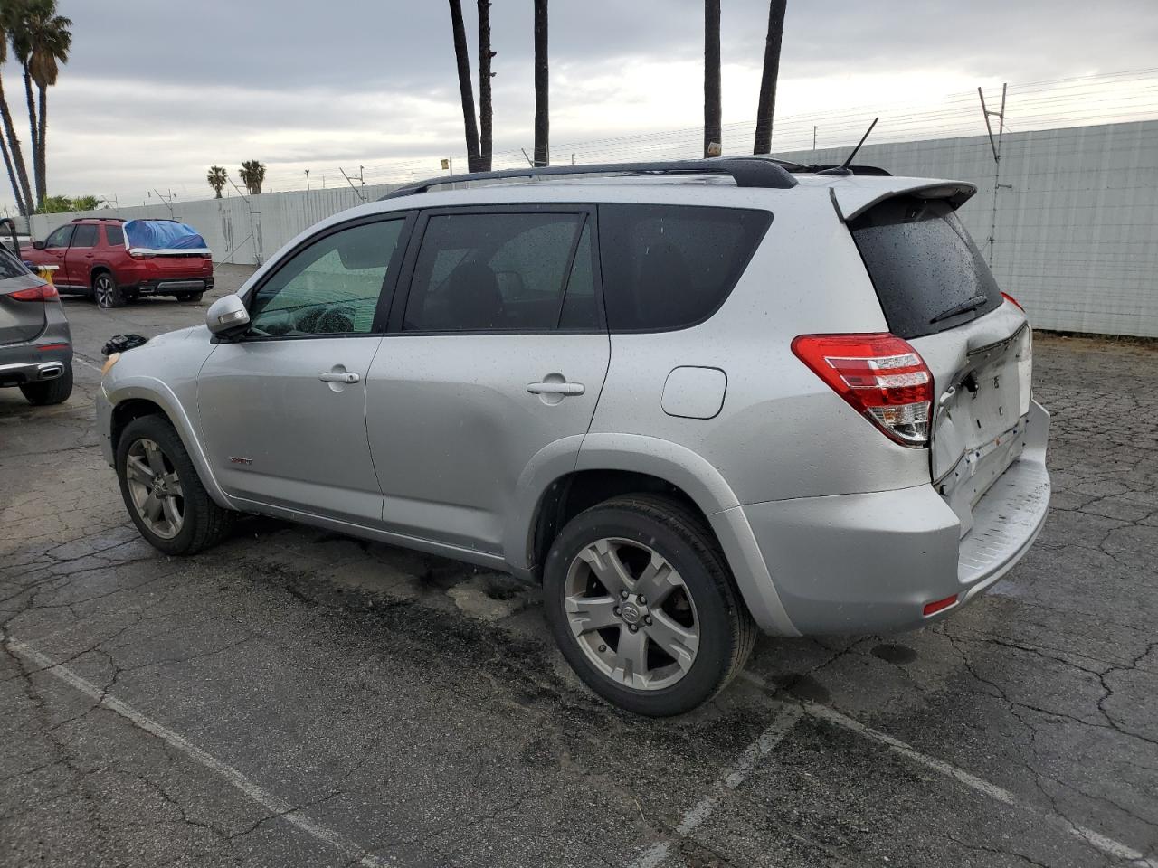 2011 Toyota RAV 4 - Image 2