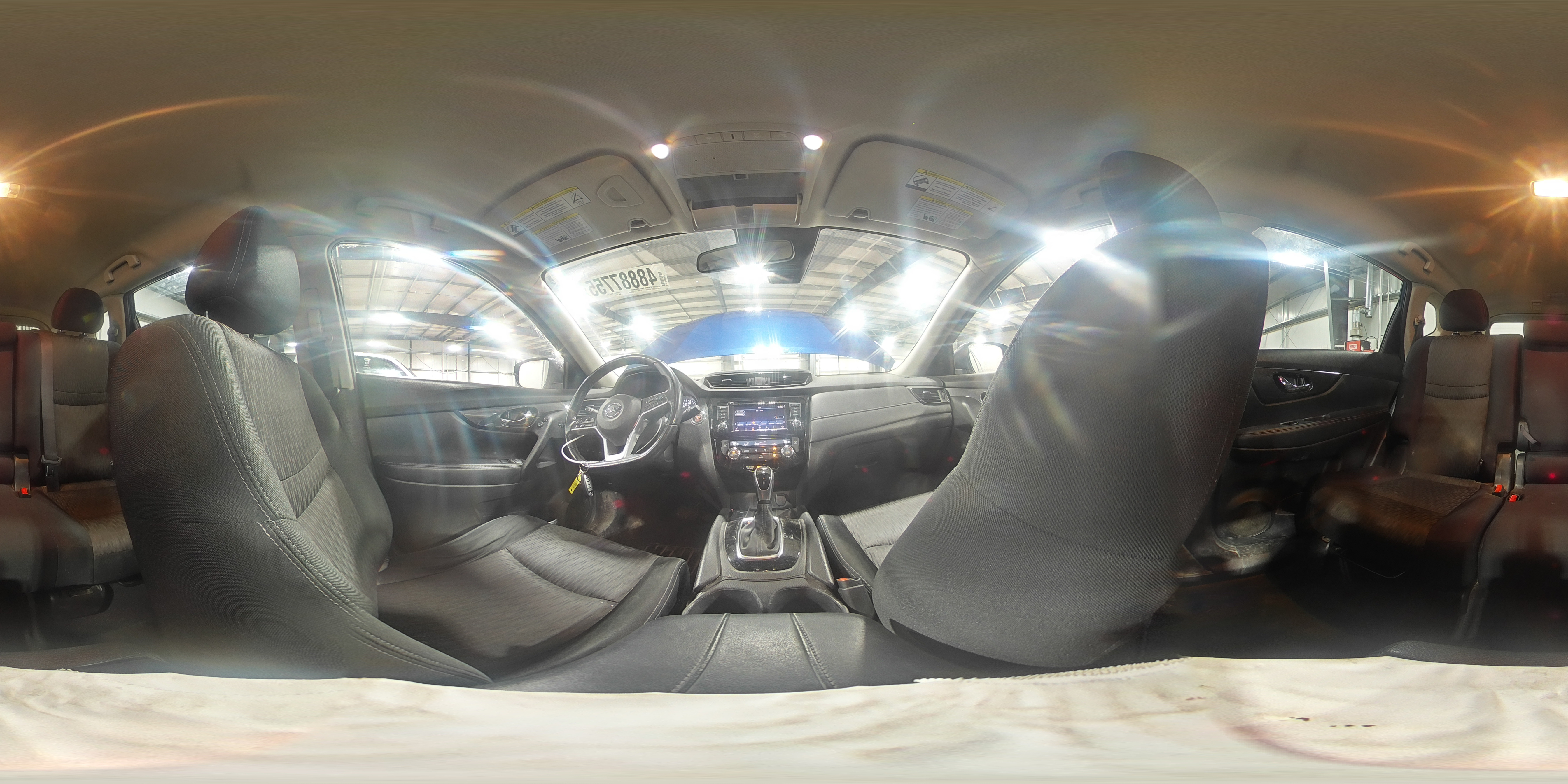 2020 Nissan Rogue - Image 15