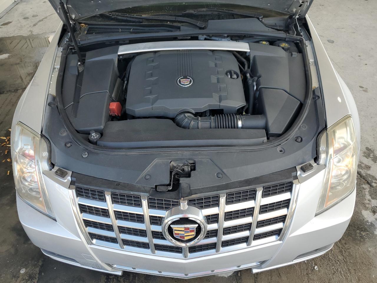 2013 Cadillac CTS - Image 11