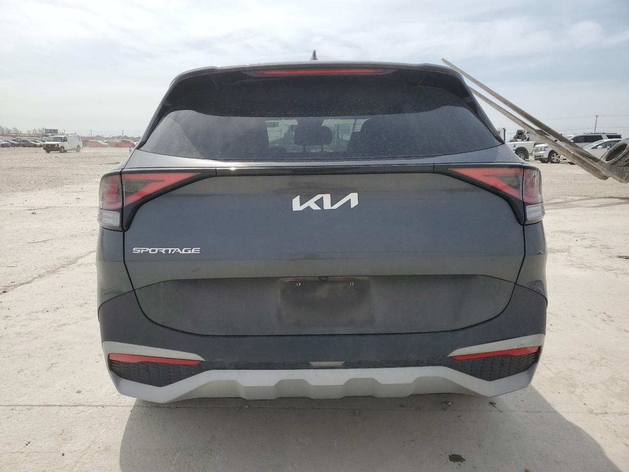 2023 Kia Sportage - Image 6
