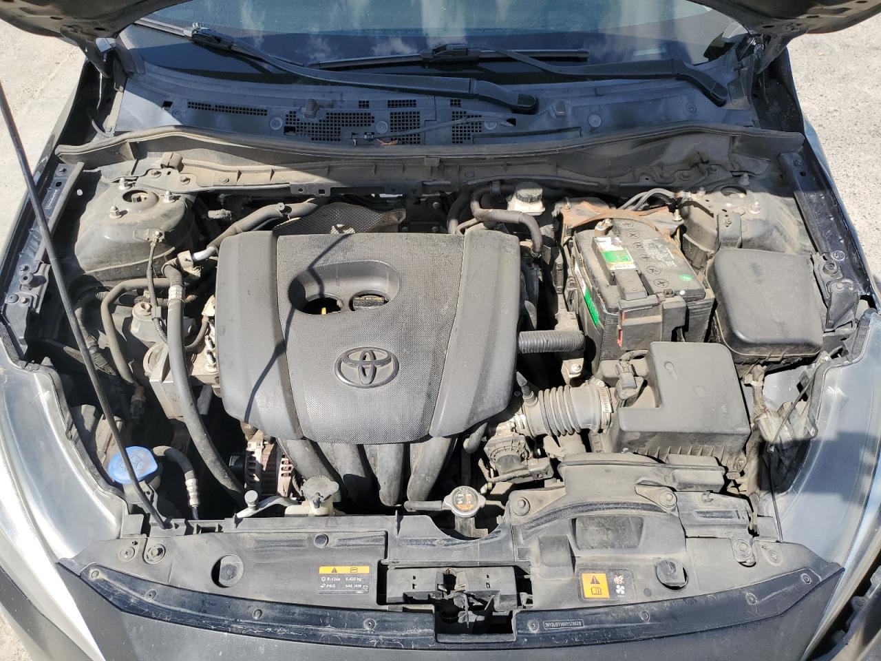 3MYDLBYV6HY170628 TOYOTA YARIS 2017