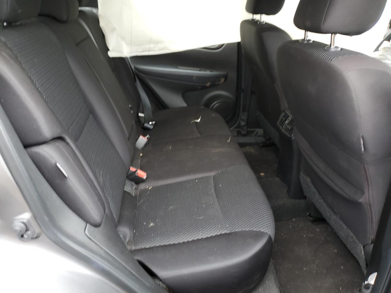 JN1BJ1CW0LW390677 NISSAN ROGUE 2020