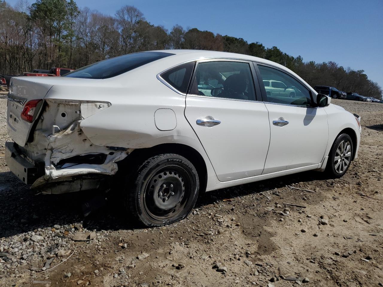 2015 Nissan Sentra - Image 3