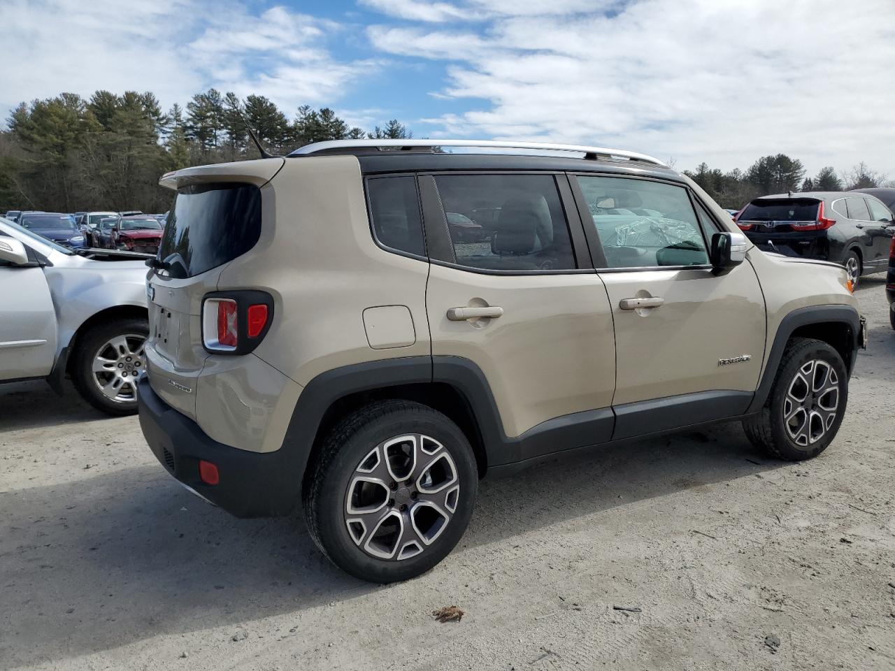 2015 Jeep Renegade - Image 3
