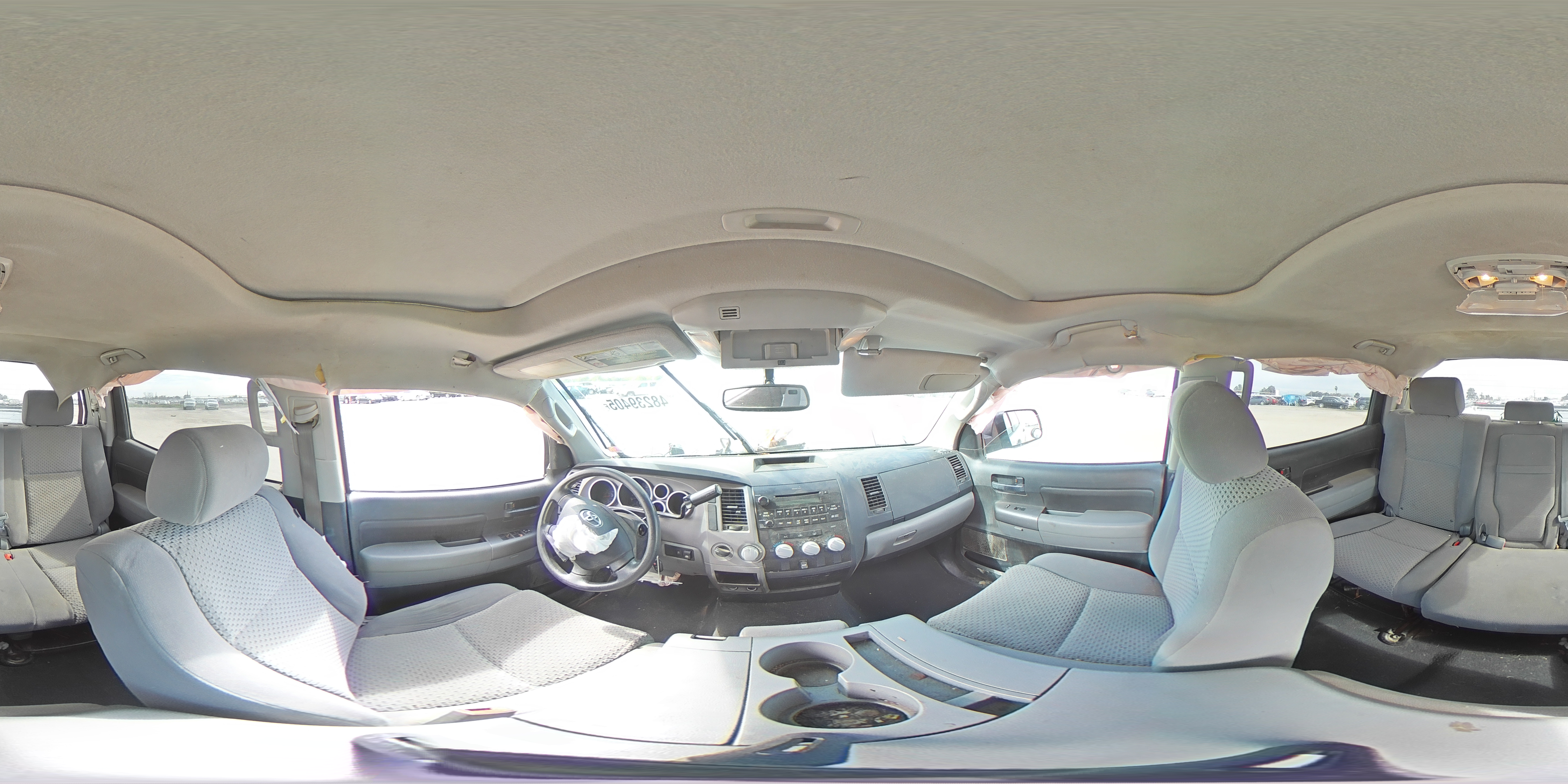 2012 Toyota Tundra - Image 12