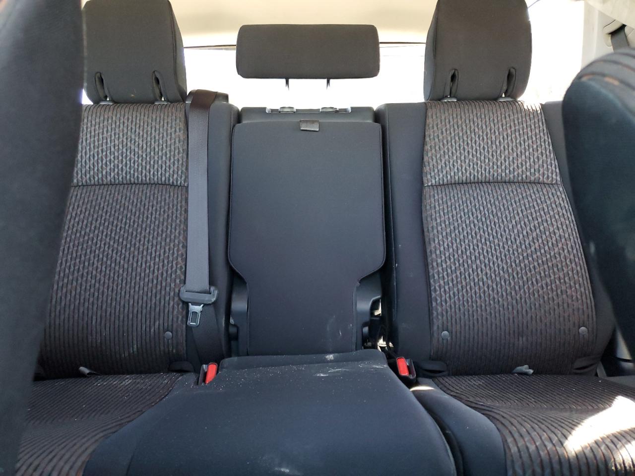 2012 Toyota 4Runner - Image 10