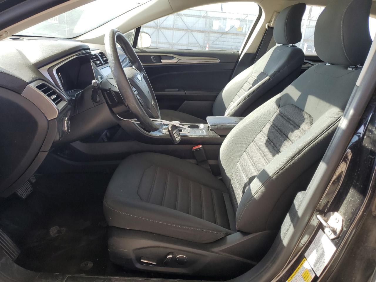 3FA6P0HD8KR194637 FORD FUSION 2019