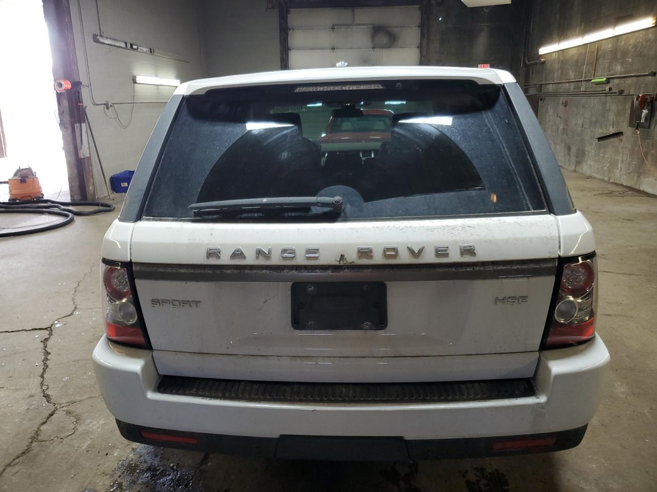 2013 Land Rover Range Rover - Image 6
