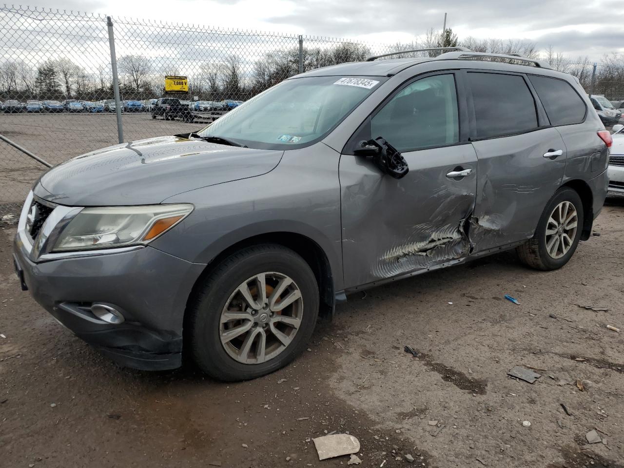 2015 Nissan Pathfinder - Image 1