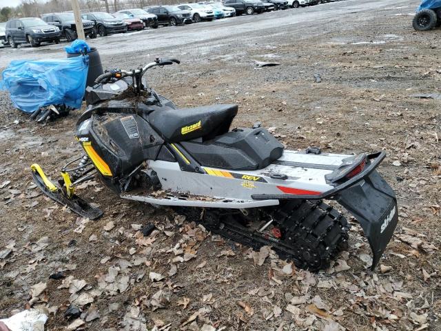 2019 SKIDOO MXZ