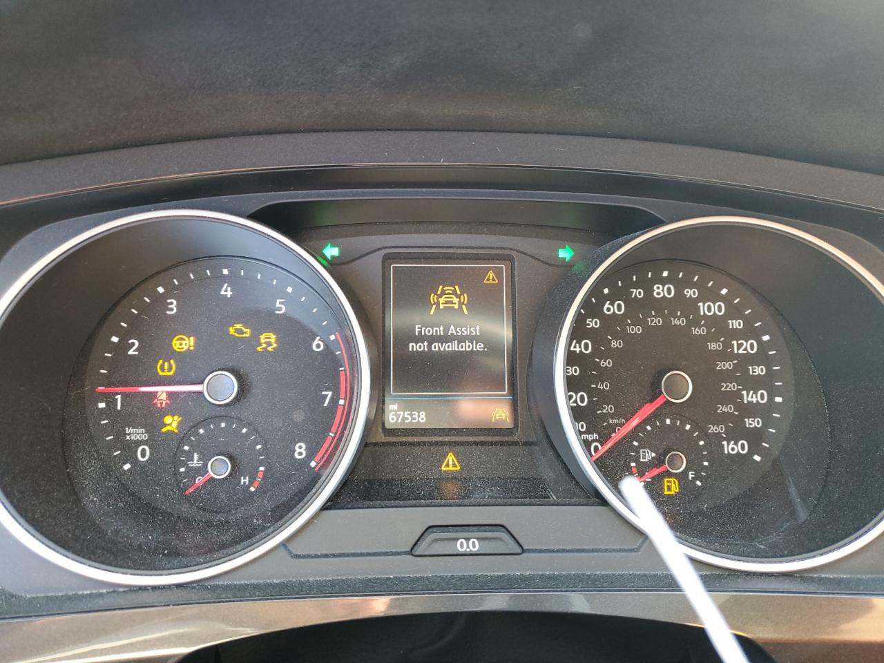 2020 Volkswagen Tiguan - Image 9